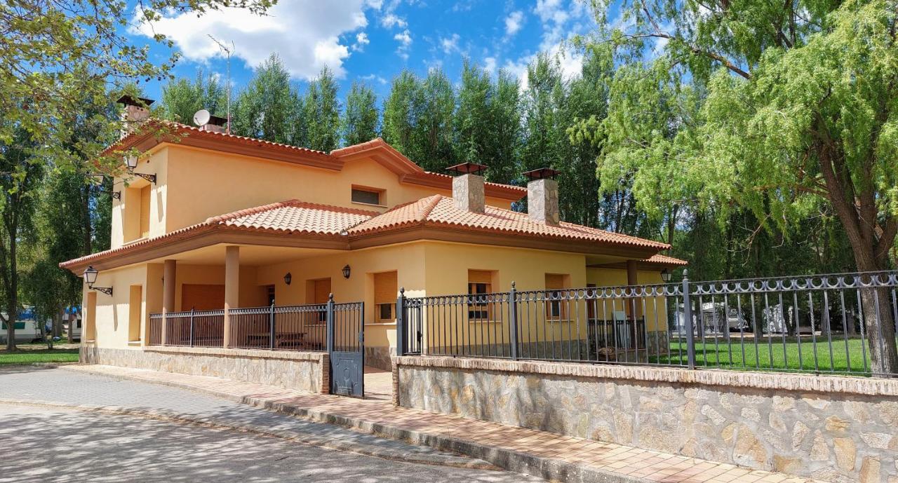 Camping Caravaning Cuenca Cuenca  Buitenkant foto